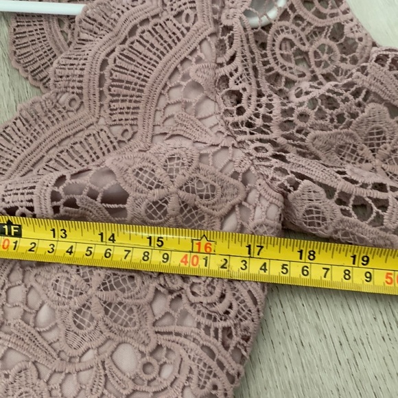 Lulu's Lavender Lace Maxi Dress - Picture 10 of 11